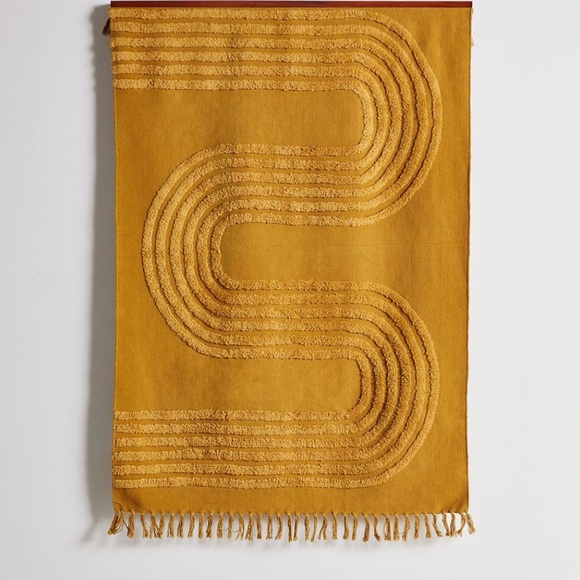 Minimalist Wood Wooden Wall Mounted Quilt Hanger 40" - Picture 2 of 6